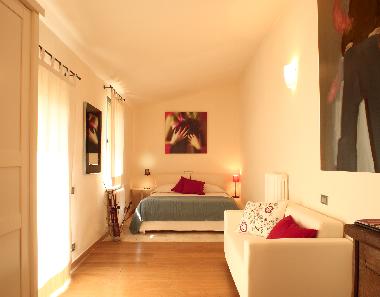 Holiday Apartment in MONTALCINO (Siena) or holiday homes and vacation rentals