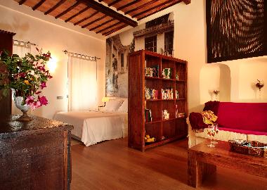 Holiday Apartment in MONTALCINO (Siena) or holiday homes and vacation rentals