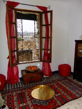 Chambre Seffarine with medina view
