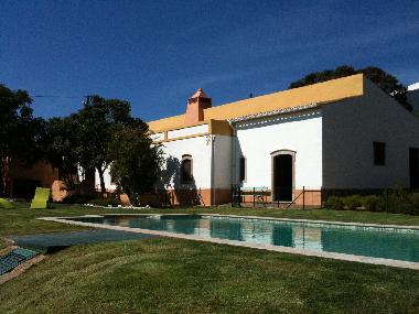 Villa in S�o Bras de Alportel (Algarve) or holiday homes and vacation rentals