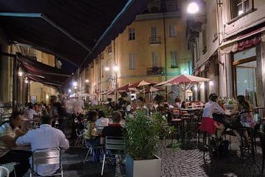 Movida in the Roman Quadrilatero