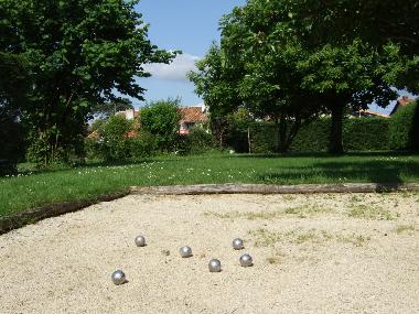 Holiday House in Civray (Vienne) or holiday homes and vacation rentals