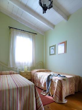 Hotel in Heraklion (Irakleio) or holiday homes and vacation rentals