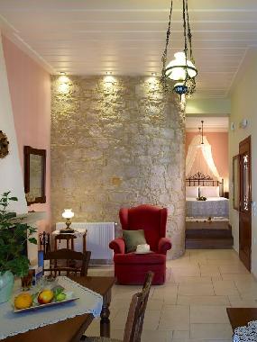 Hotel in Heraklion (Irakleio) or holiday homes and vacation rentals