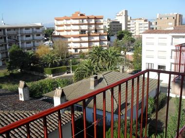 Holiday Apartment in roses (Girona) or holiday homes and vacation rentals