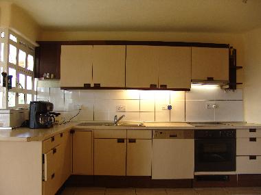 Modern German Kitchen fully Furnished 