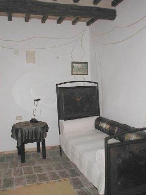 Holiday House in Sassocorvaro (Pesaro e Urbino) or holiday homes and vacation rentals