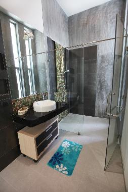 Villa in Patong (Phuket) or holiday homes and vacation rentals