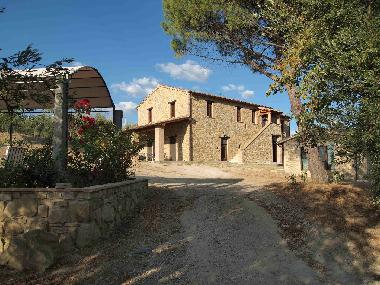 Holiday House in Passignano sul Trasimeno (Perugia) or holiday homes and vacation rentals