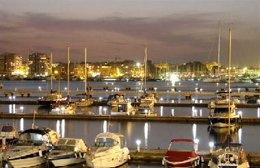Holiday Apartment in Torrevieja (Alicante / Alacant) or holiday homes and vacation rentals