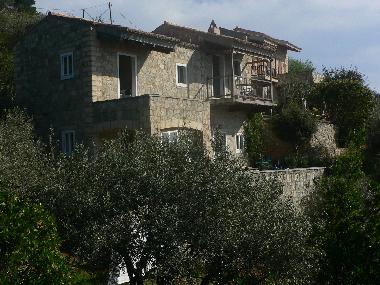 Holiday House in Glossa (Magnisia) or holiday homes and vacation rentals