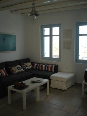 Villa in Megas Gialos (Kyklades) or holiday homes and vacation rentals