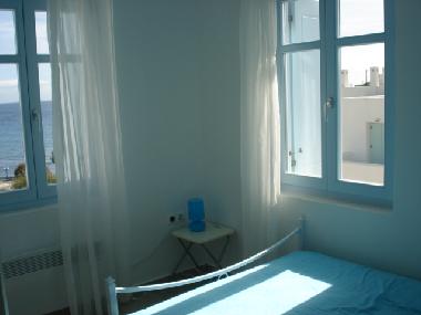 Villa in Megas Gialos (Kyklades) or holiday homes and vacation rentals