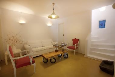 Main House, Lower floor, living room with Sofa bed