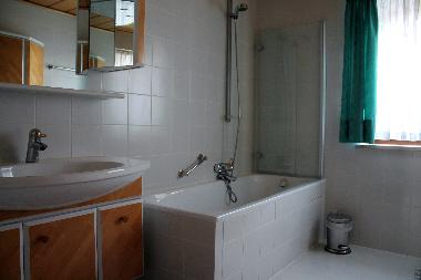 bath 2