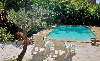 Holiday House in AUPS (Var) or holiday homes and vacation rentals