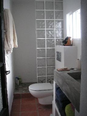 Upstairs bathroom
