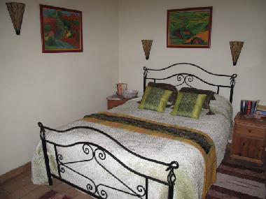 Bed and Breakfast in Cumeada (Algarve) or holiday homes and vacation rentals