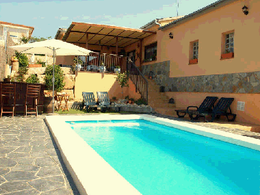 Chalet in Lloret de Mar (Girona) or holiday homes and vacation rentals