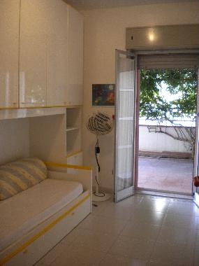 Casa Mare Blu: Bedroom with 2 single beds