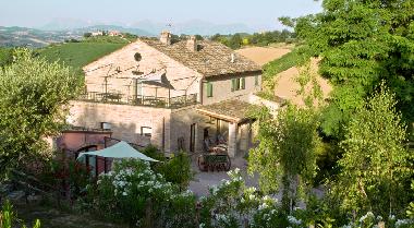 18th.C Farmhouse over looking beautiful rolling countyside