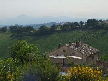 Come and esacpe to this beautiful hide away in Le Marche, Italy.