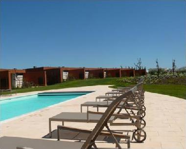 Holiday House in Vau (Oeste) or holiday homes and vacation rentals