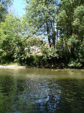 Holiday House in Aubeterre-sur-Dronne (Charente) or holiday homes and vacation rentals