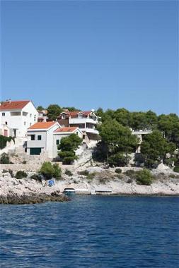 Holiday Apartment in Milna (Splitsko-Dalmatinska) or holiday homes and vacation rentals