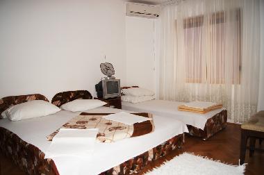 Holiday Apartment in Ulcinj (Montenegro) or holiday homes and vacation rentals