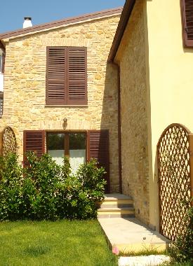 Holiday Apartment in Fiorenzuola di Focara (Pesaro e Urbino) or holiday homes and vacation rentals