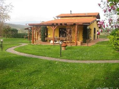 Holiday Apartment in Capolona (Arezzo) or holiday homes and vacation rentals