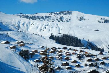 Hotel in Champoussine (Champoussin) or holiday homes and vacation rentals