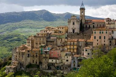 Many Medieval towns to explore 