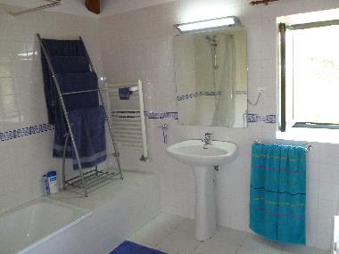 Holiday House in vila da cova alva (Serra da Estrela) or holiday homes and vacation rentals