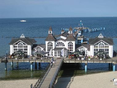 Holiday House in Sellin (Ostsee-Inseln) or holiday homes and vacation rentals