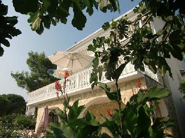 Holiday Apartment in Trogir - Okrug Gornji (Splitsko-Dalmatinska) or holiday homes and vacation rentals