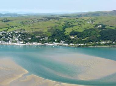 Aberdyfi village