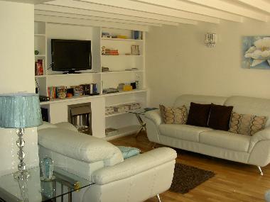 the lounge at Panteidal farmhouse