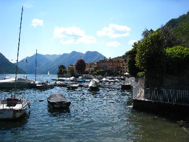 View along the lake from Villa Rachele