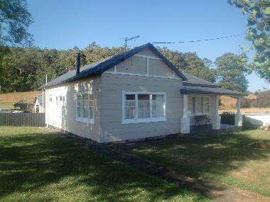 Holiday House in Mole Creek (Tasmania) or holiday homes and vacation rentals