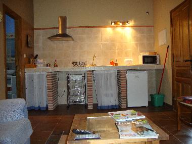 Holiday House in CANDELEDA-EL RASO (vila) or holiday homes and vacation rentals