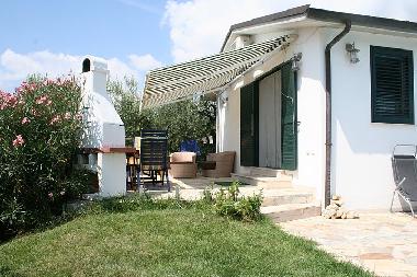 Holiday House in Corropoli (Teramo) or holiday homes and vacation rentals