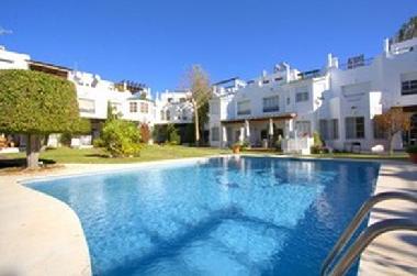 Holiday House in Nueva Andalucia (M�laga) or holiday homes and vacation rentals