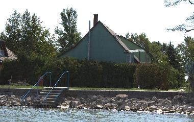 Holiday House in Balatonlelle (Somogy) or holiday homes and vacation rentals
