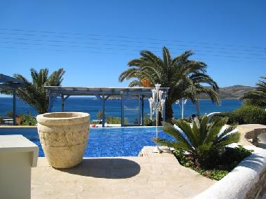 Hotel in Antiparos (Kyklades) or holiday homes and vacation rentals