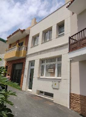 Holiday Apartment in Puerto de la Cruz  (Teneriffa) or holiday homes and vacation rentals