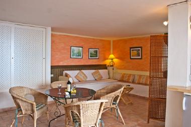 Holiday Apartment in Guia de Isora (Teneriffa) or holiday homes and vacation rentals