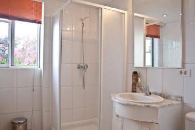 Holiday Apartment in Guia de Isora (Teneriffa) or holiday homes and vacation rentals