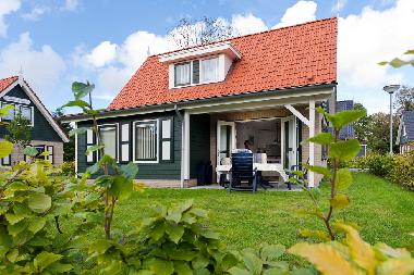 Holiday House in Zonnemaire (Zeeland) or holiday homes and vacation rentals